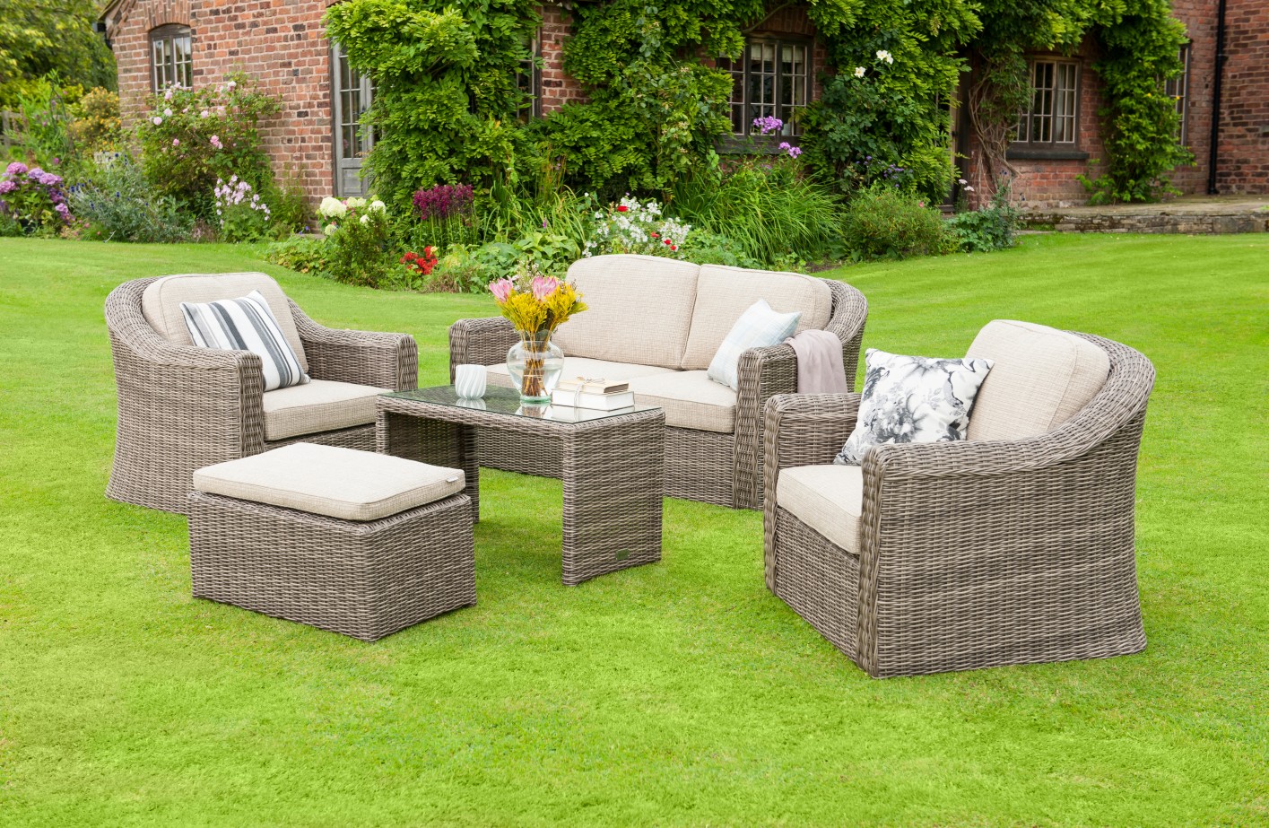 Hartman Hartman Bali 4 Seat Garden Furniture Lounge Set Rattan Garden