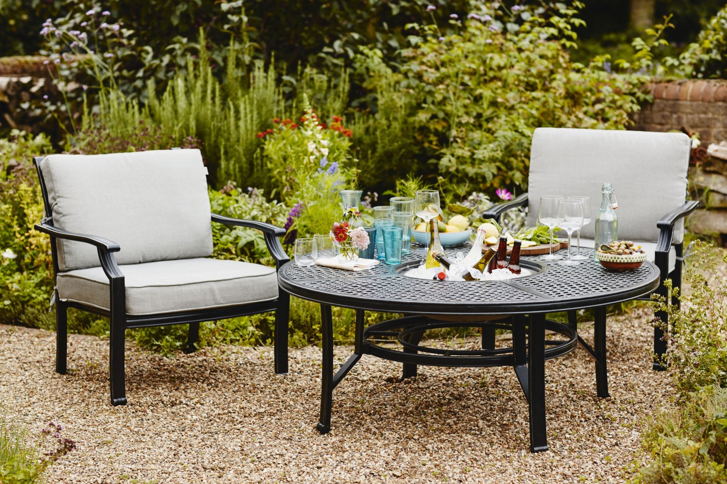 Hartman Hartman Jamie Oliver 4 Seat Fire Pit Garden Furniture Set Weatherready cushions
